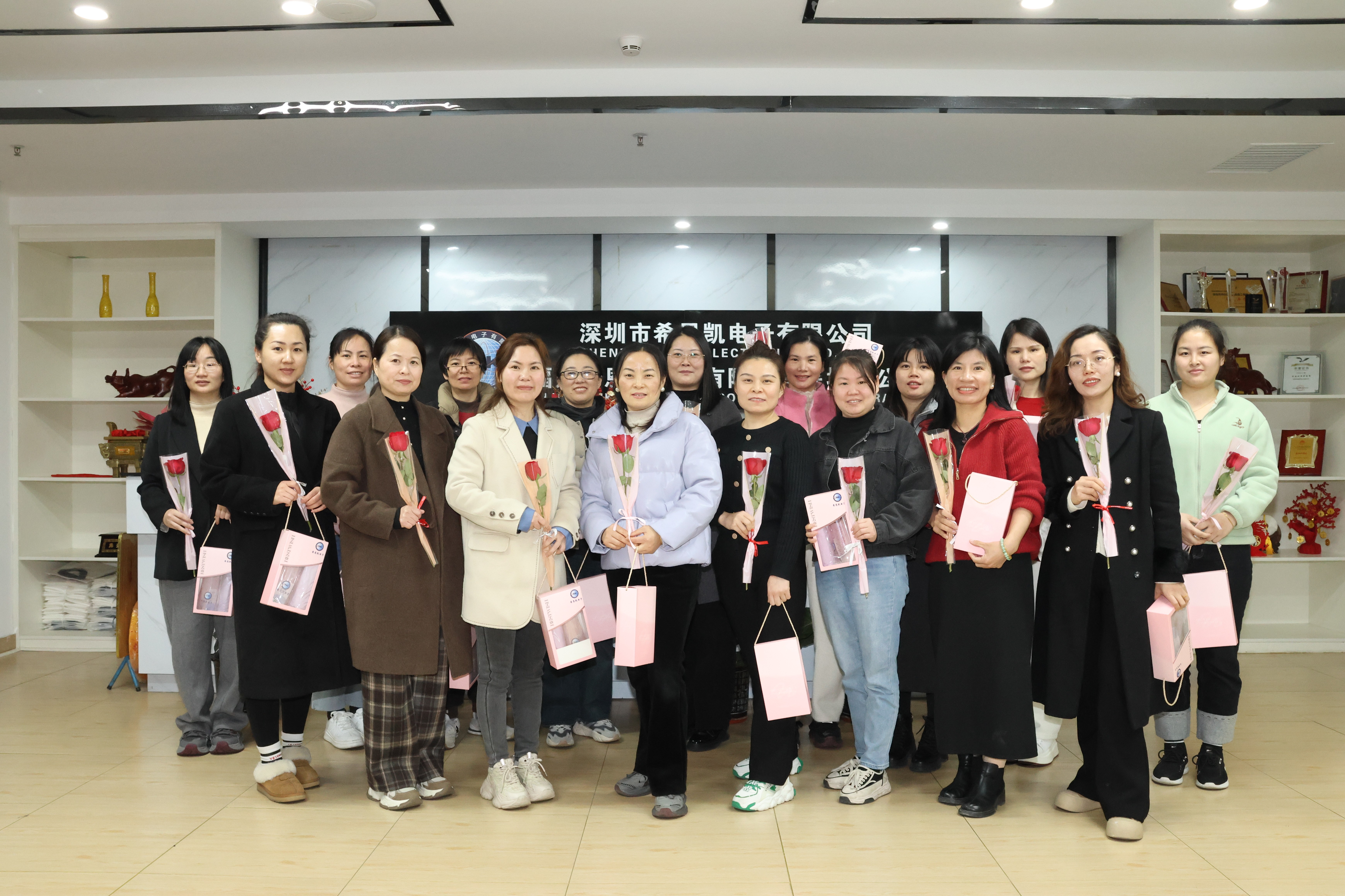 Penghormatan Khas untuk 