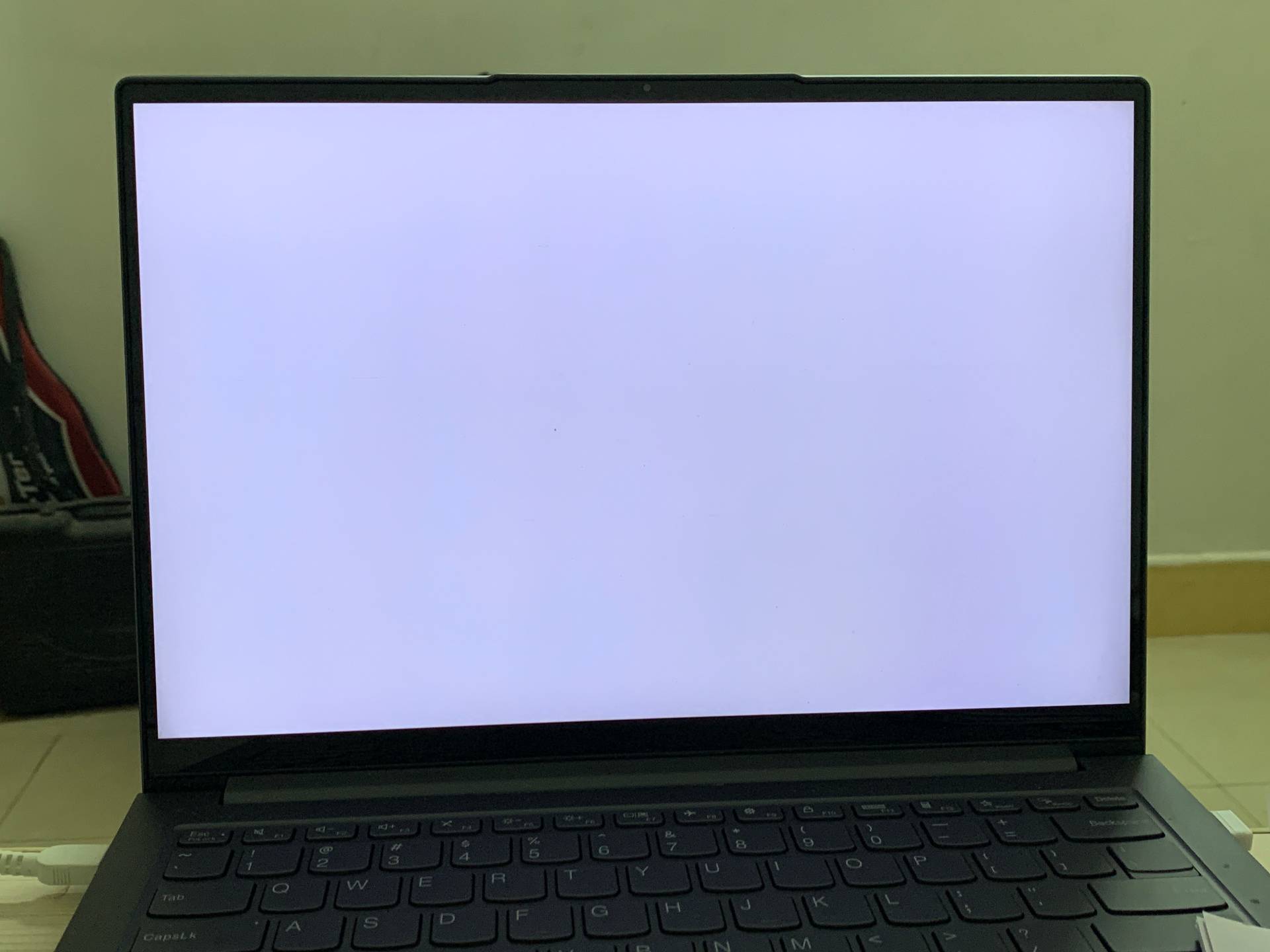 Dilema skrin putih LCD? Kaedah penyelesaian masalah tiga langkah CNK memberi kuasa kepada resolusi yang cekap!